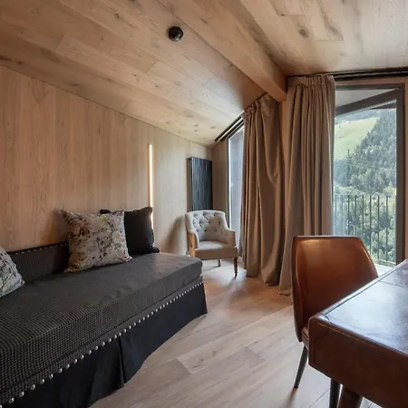 Naudi Boutique Adults Only 3* Soldeu